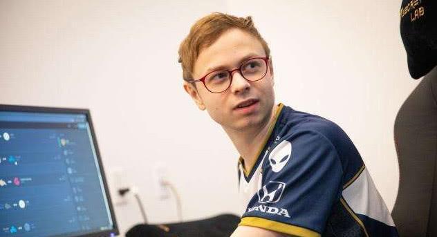 包含TSM碾压BDS，Faker打破历史纪录的词条