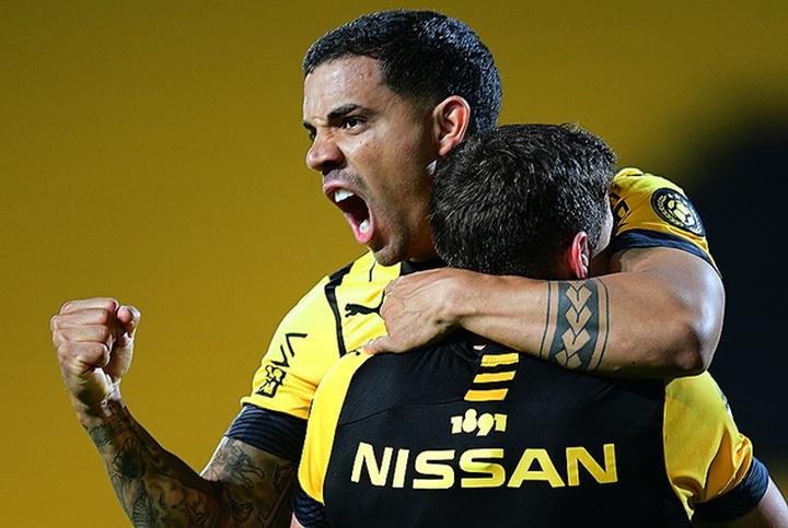 尤文力克乌拉圭，马丁内利带队取胜