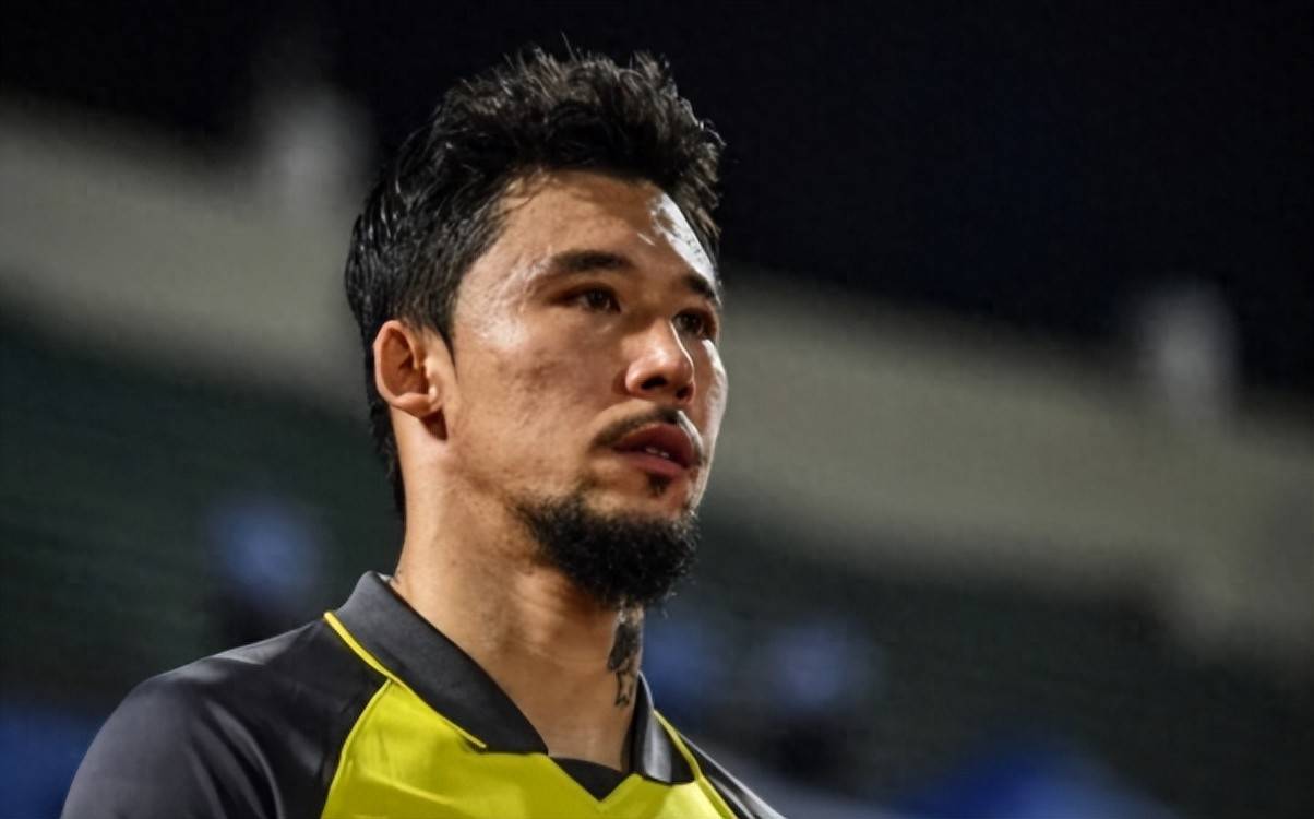 包含中国球员石柯：中超联赛是我新的舞台！的词条