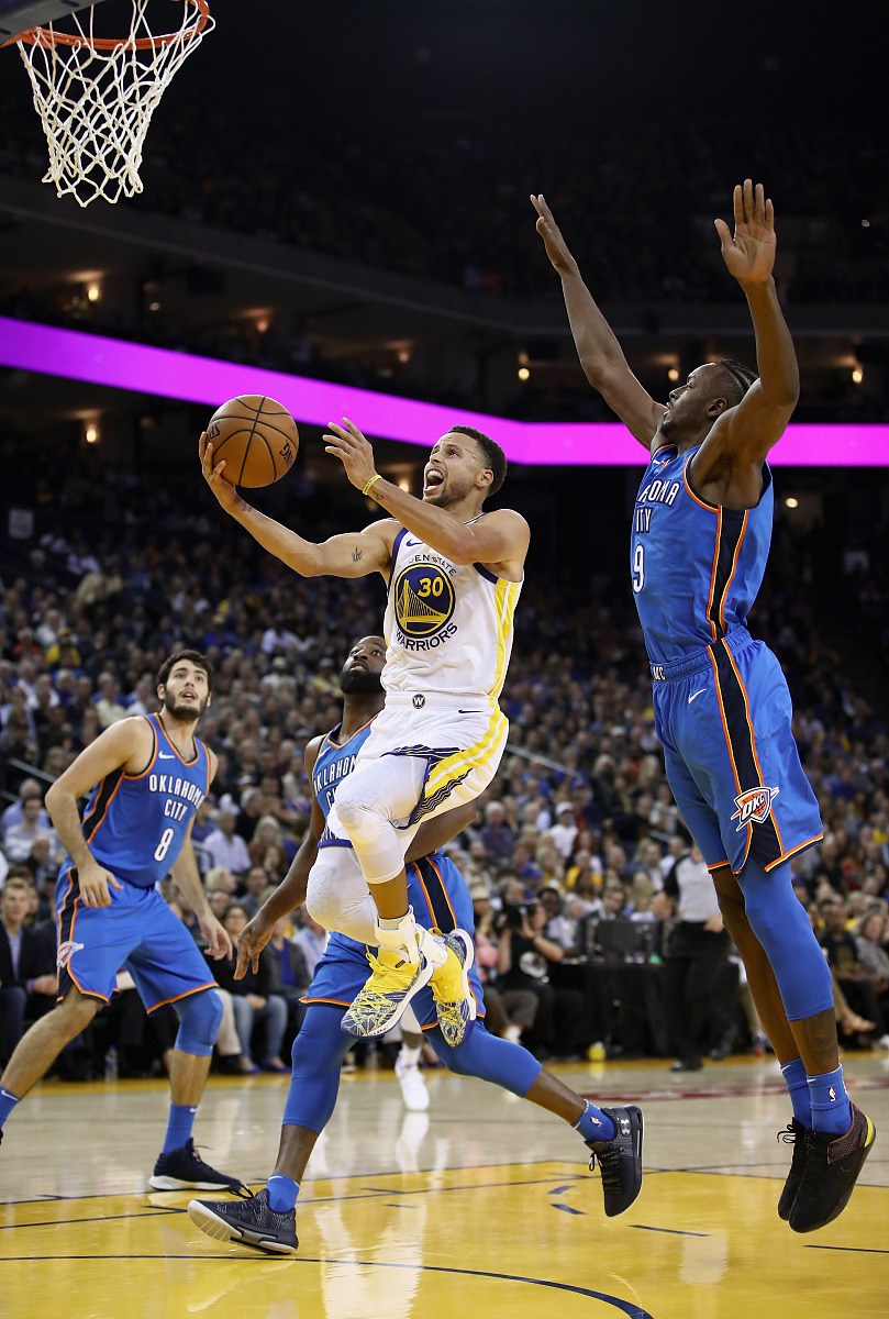 勇士总决赛首胜骑士，三分球命中率过%的简单介绍