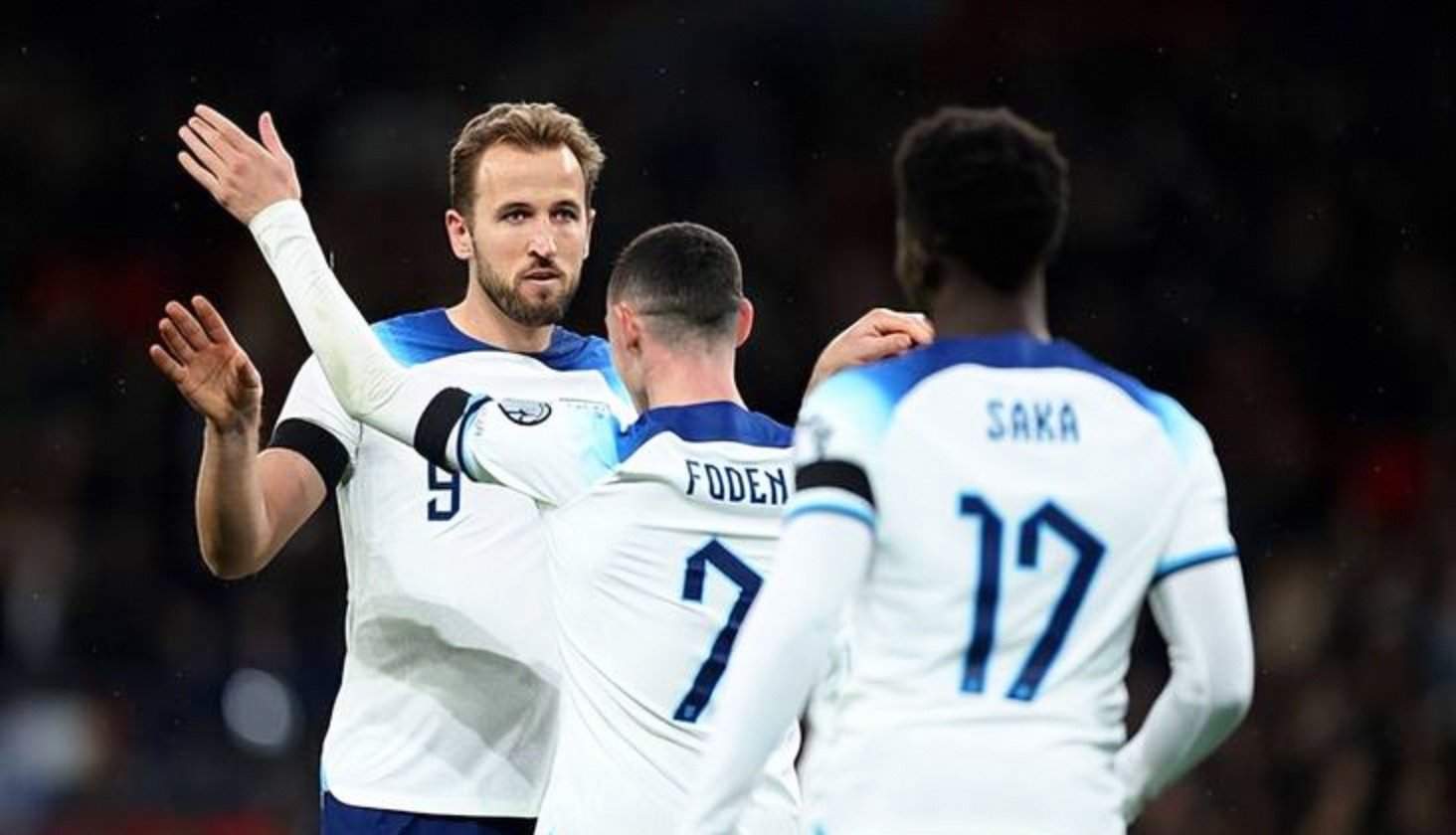 英格兰足球俱乐部签约新球员,实力再升级 英格兰足球俱乐部签约新球员,实力再升级