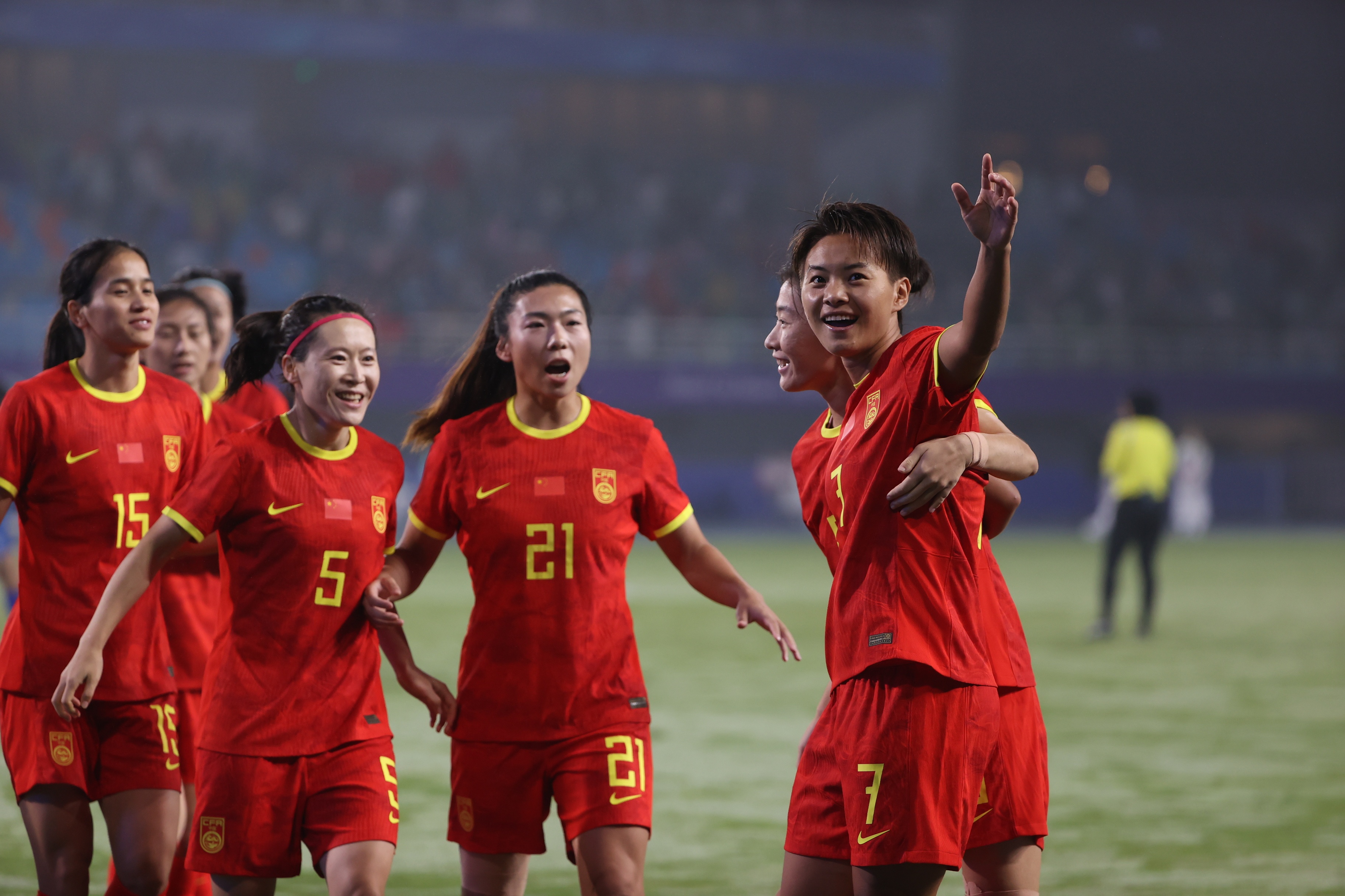 女足名将回归备战，期待胜利