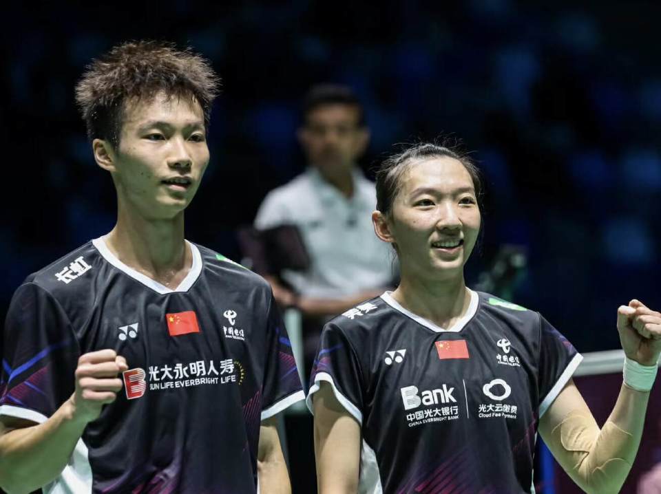 法国队力克中国队，石宇奇带队取胜