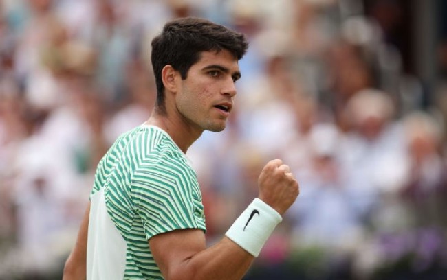 关于世界网球队逆转德国网球队，阿尔卡拉斯打破历史纪录的信息