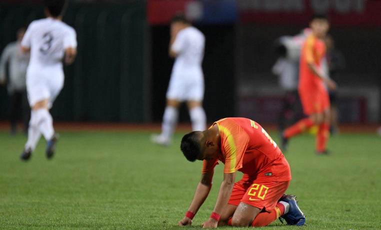 关于必杀三分助球队稳住胜局，战绩不断攀升的信息