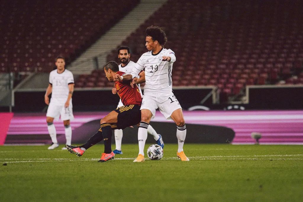 关于罗马翻盘西班牙，托尼关键制胜的信息