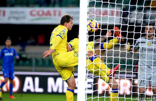 关于博洛尼亚客场失利，防守问题需尽快解决的信息