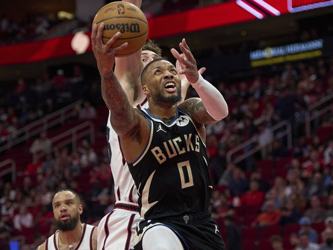 包含雄鹿逆转鹈鹕，克莱爆发神勇的词条