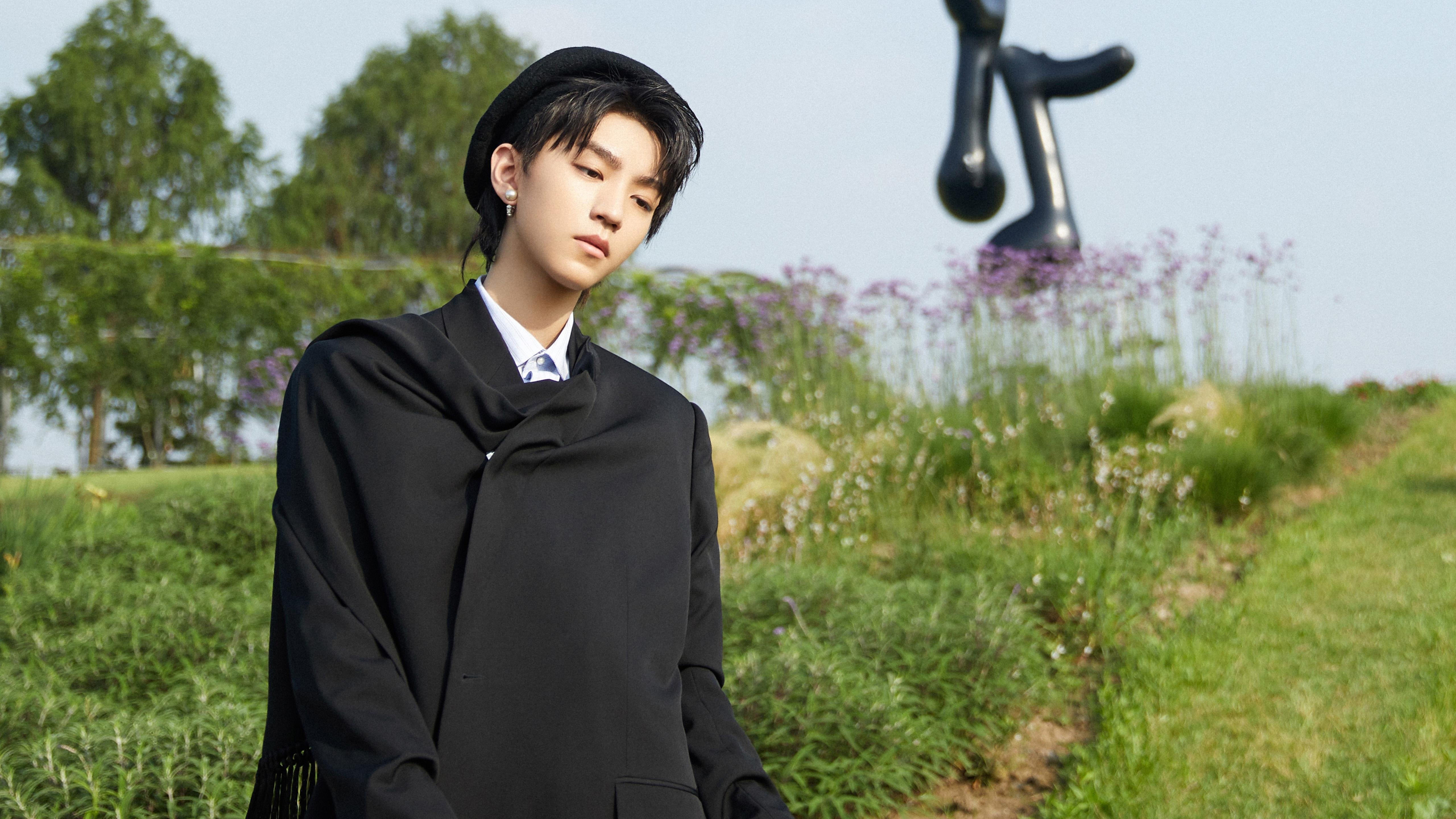 赛道上的磐石，阿拉巴稳定输出，F1年度争冠之夜见证不朽传奇