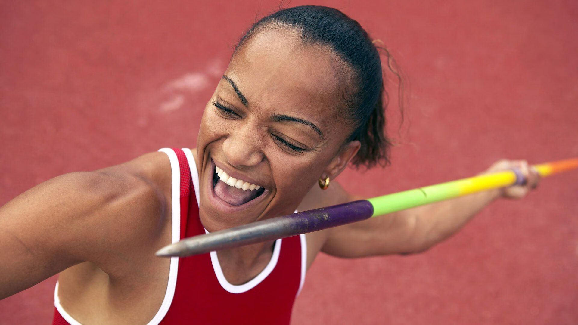 赛道上的狼性,当伦纳德在F1街道赛接管比赛